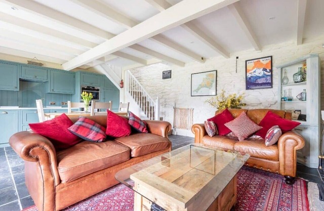 2 Bedroom Cottage Close to Perranporth Beach