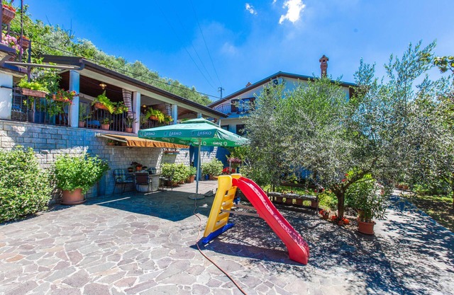 2 bedroom cozy apartment in Secovlje