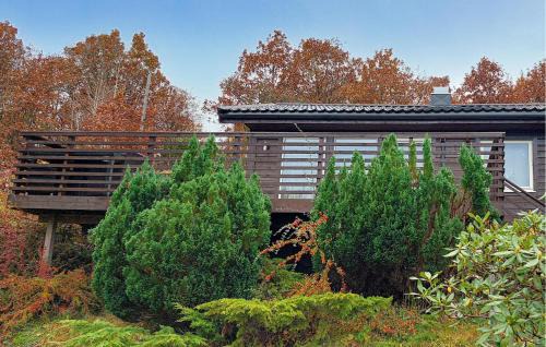 2 Bedroom Cozy Home In Farsund