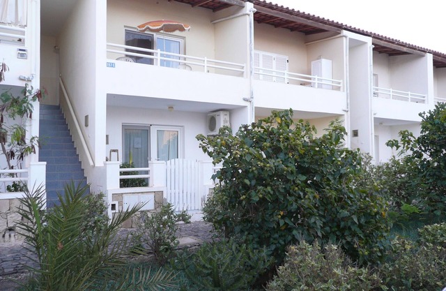 2 bedroom duplex, 157E, 2nd Phase, Tourist Complex of Murdeira
