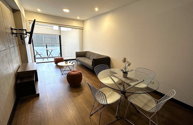 2 bedroom Executive Apartment Business Area San Isidro Near Lima Golf Club