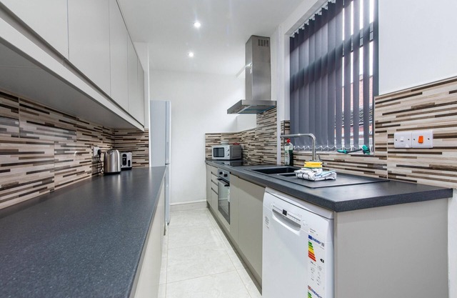 2 Bedroom House in the Heart of Leicester