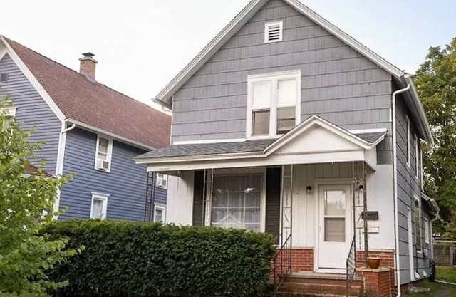 2-bedroom in quiet neighborhood - monthly rental perfect for traveling workers!