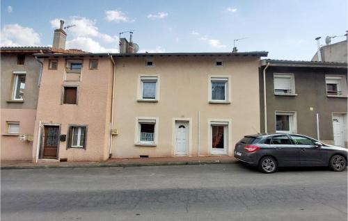 2 Bedroom Lovely Home In Bas-En-Basset