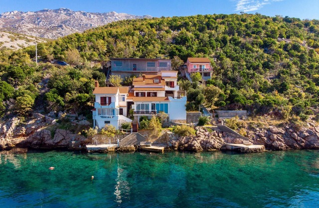 2 bedroom nice apartment in Jablanac