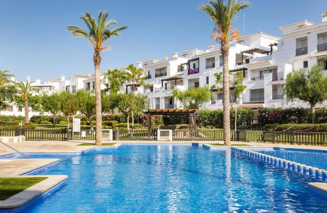 2 bedroom nice apartment in Roldán