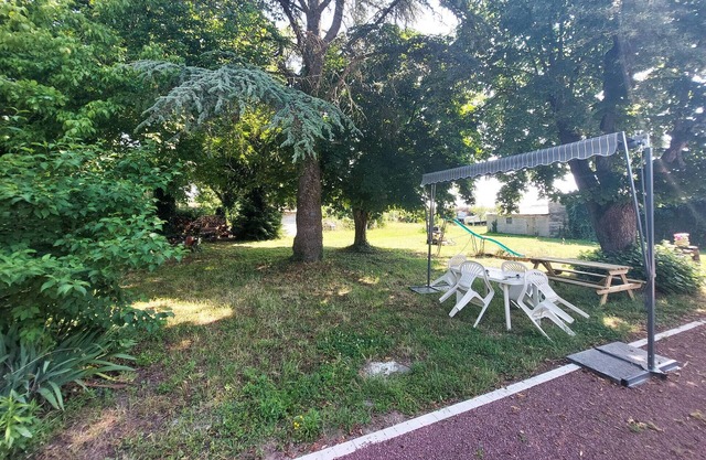 2 bedroom nice home in Allonnes
