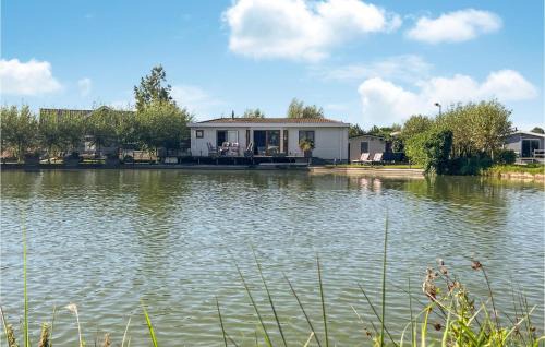 2 Bedroom Nice Home In Molenschot