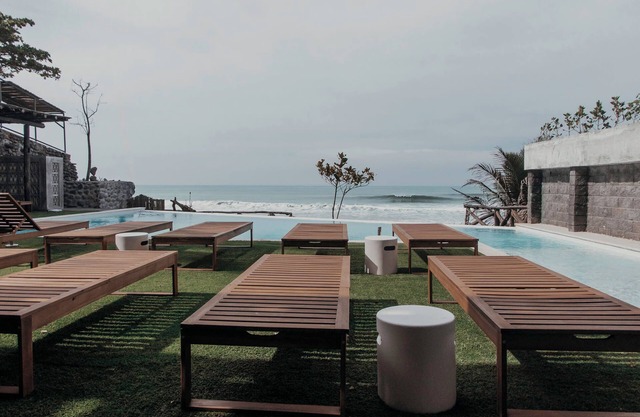 2-Bedroom Partial Ocean View with Balcony (King Master Plus Bunk Beds)