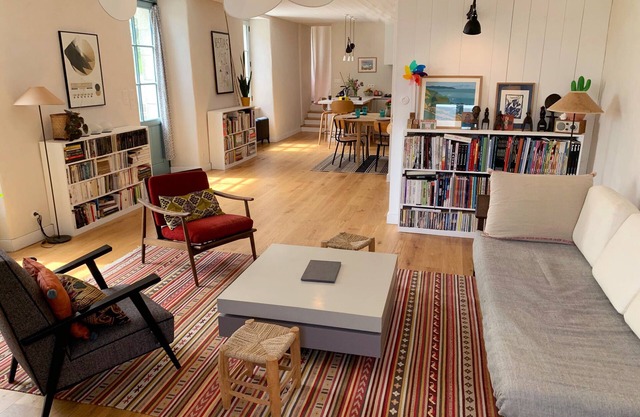 2 bedroom private vacation home in clohars-carnoã "t