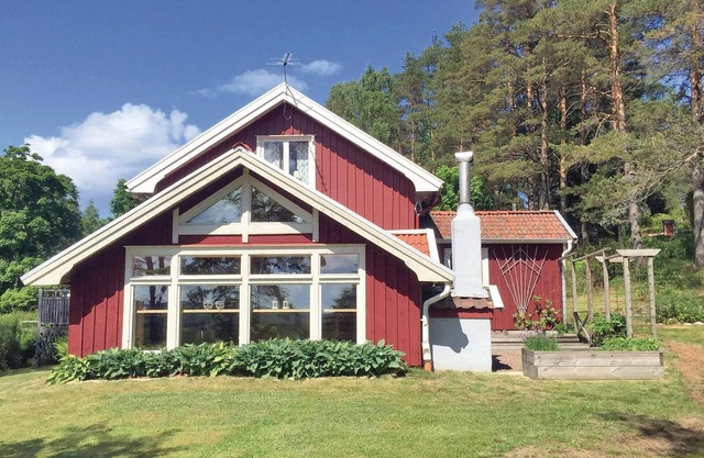 2 bedroom stunning home in Högsäter
