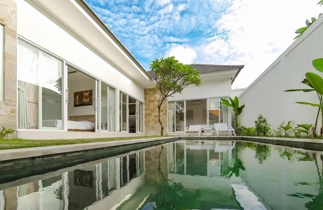 2 bedroom villa with private pool