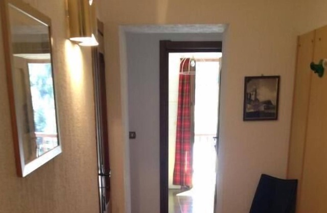 2 bedrooms chalet apartment with 2 bathrooms, terrace, garden and Mt. Blanc view