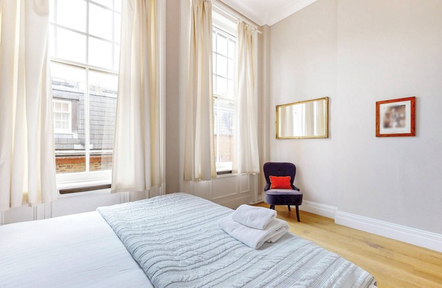 2 bedrooms luxury Harrods