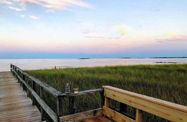 2 BR Apt at Kinney Shores w/private beach access