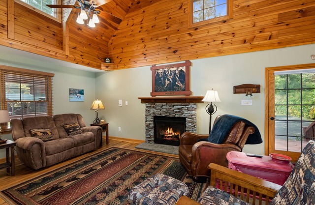 2 Master Suites - Clean - Cozy - WiFi - Elk - Covered Porch - ezAccess - 5 Stars