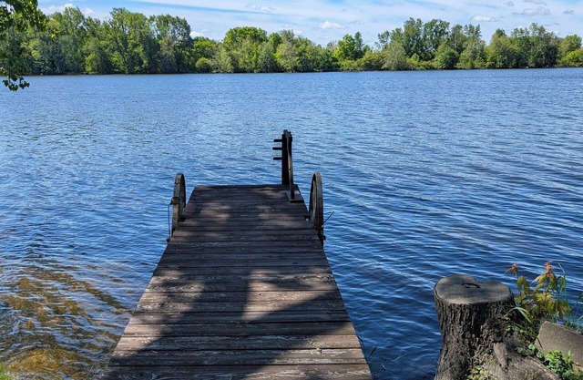 2 miles from the Indiana Rails train station, 12 miles from Pokagon State Park