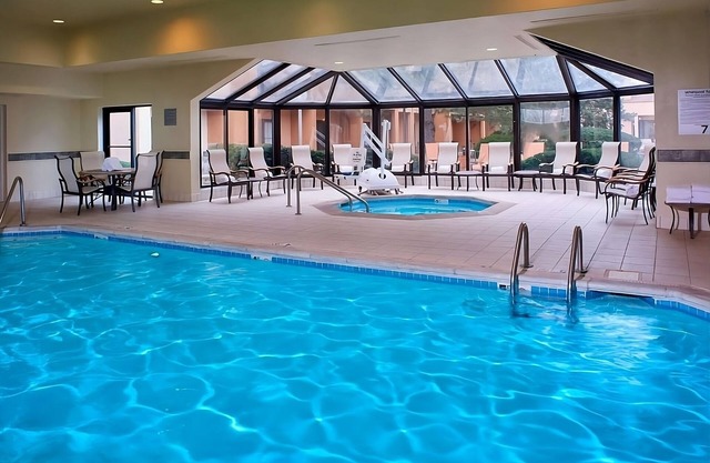 2 Relaxing Units, Best Place to Unwind! Near Harley-Davidson Factory!