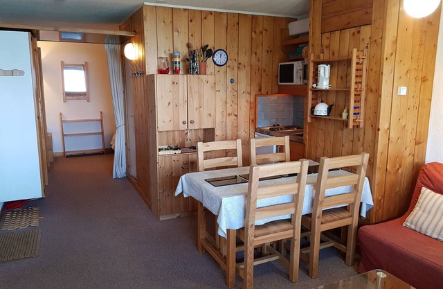 2-room apartment for 4 people, close to slopes and shops in Arc 1600