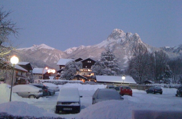 2-room apartment overlooking the dent d'oche with terrace