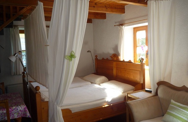 2 * star organic holiday home at the willow tent - relax and enjoy