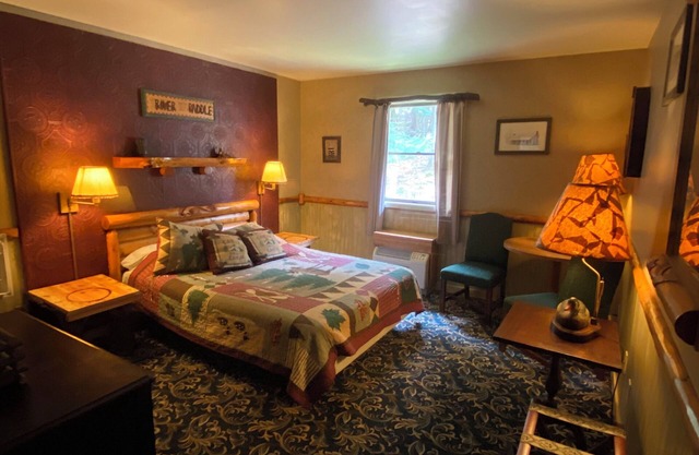 20-Cabin Room