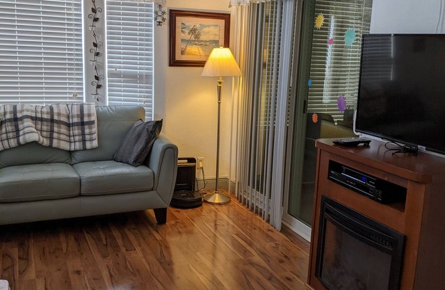 20 Minutes to Disney - Cozy Cottage