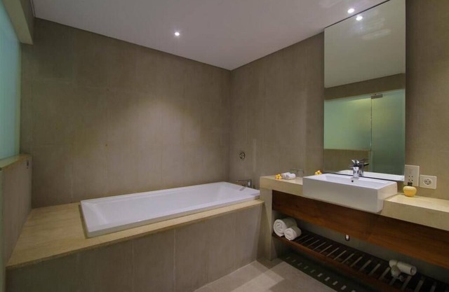 20% OFF-Mistery Room Beach View -Kuta Beach Inclusive breakfast for 2 Person.