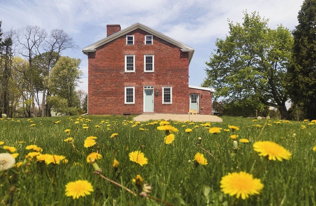 200-year-old farmhouse is fitted with all the comforts of 21st Century living.