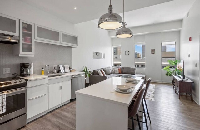 ✪ 20th Floor Views Beautiful Modern 1 bed ✪