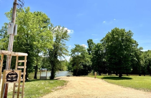 214A SWEETWATER RIVER SITE 6