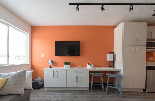 228 Spaces - Cedar Falls Micro-Apartment