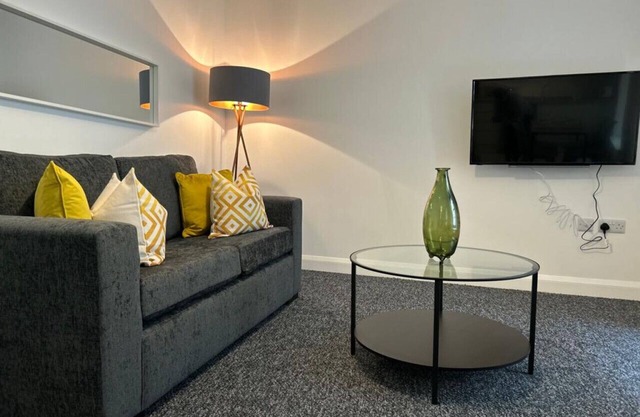 27 Linen Loft - 2 bed Apt