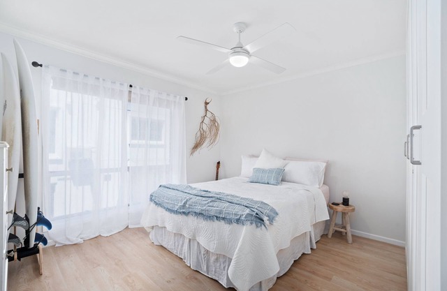 2B Alfred St Apt, Walk to Beach!