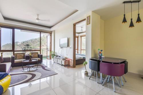2BHK Furnished Apartment/Near Kasauli/Barog/Luv Fun & Adventure