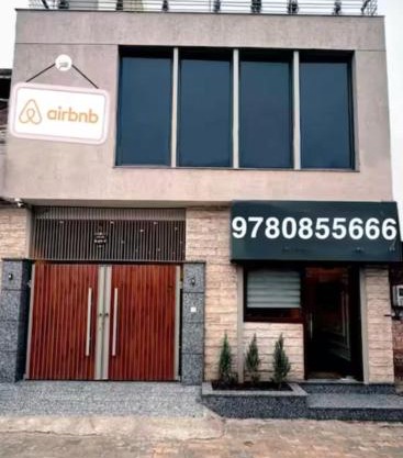 2BHK GUEST HOUSe,Ishr Nagar Bridge To Lohara Road