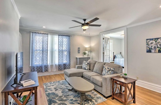 2nd-Floor Dillon Apt - Near University and Fishing!