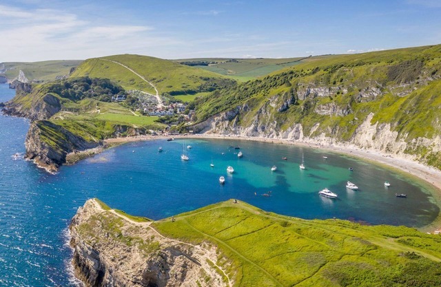 3 Bed Holiday home close to idyllic Lulworth Cove