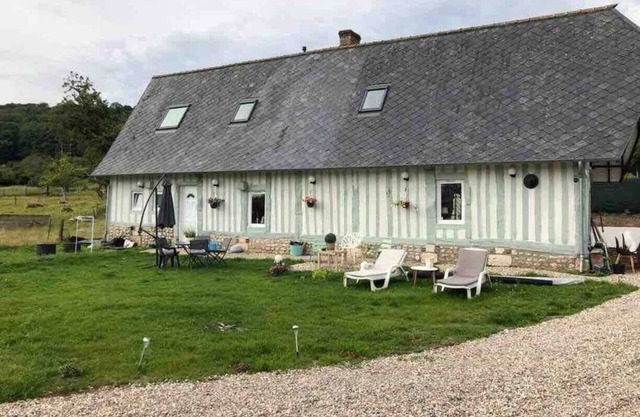 3-Bed House Marais-Vernier close to Honfleur