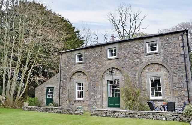 3 bedroom accommodation in Nr. Kirkby Lonsdale
