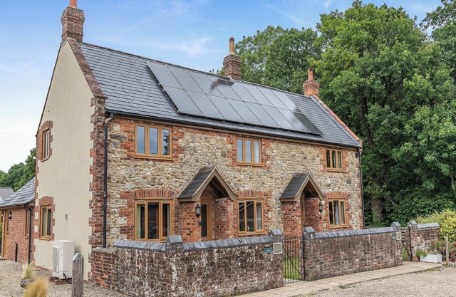3 bedroom accommodation in Blandford Forum
