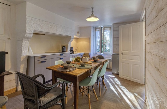 3 bedroom accommodation in Peyre en Aubrac
