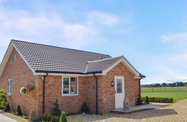 3 bedroom accommodation in Faberstown, near Andover