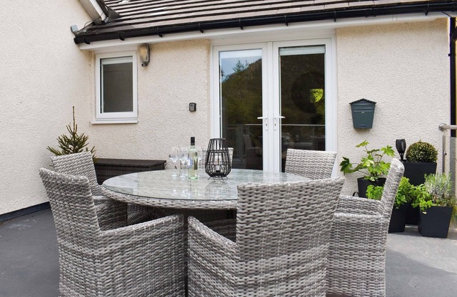 3 bedroom accommodation in Sandside, near Milnthorpe