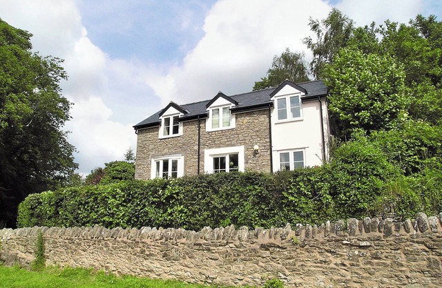 3 bedroom accommodation in Ross-on-Wye