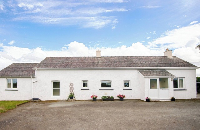 3 bedroom accommodation in Pontrug, near Caernarfon