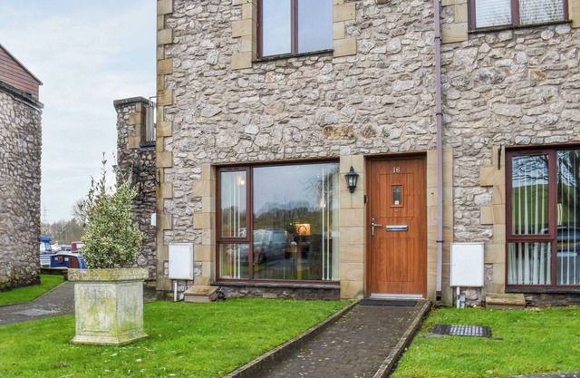 3 bedroom accommodation in Carnforth
