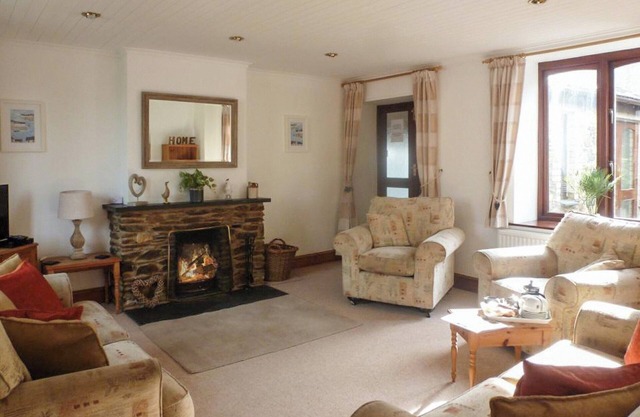 3 bedroom accommodation in Mevagissey, near St. Austell