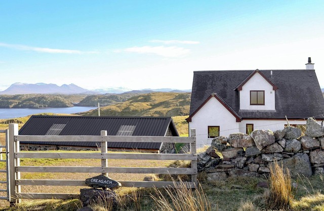 3 bedroom accommodation in Achnacarnin, near Lochinver