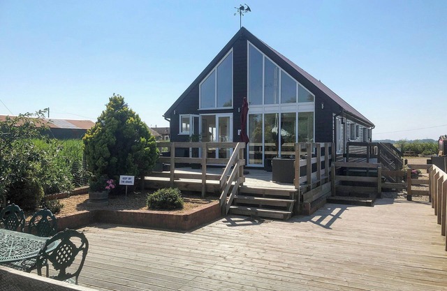 3 bedroom accommodation in St Olaves, near Beccles